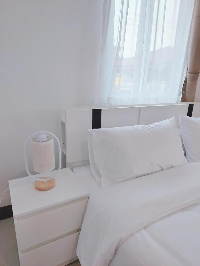 Happy Space วิลล่าทั้งหลัง 2นอน 2น้ำ ฟรี Wifi จอดรถ ناخون فانوم المظهر الخارجي الصورة